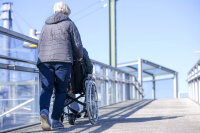 Empulse R20 – faltbare elektrische Schiebehilfe für manuelle Rollstühle