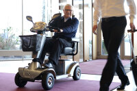Scooter S400 4-Rad 6 km/h silber metallic