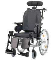 Multifunktionsrollstuhl PROTEGO mit Trommelbremse - Sitzbreite 44 bis 46,5 cm