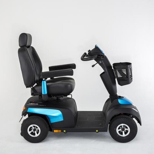 Elektromobil Comet Pro Invacare 15 km/h - Farbe himmelsblau