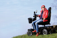 Elektromobil STERLING S700 Sunrise Medical - Höchstgeschwindigkeit 15 km/h