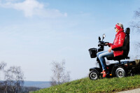 Elektromobil STERLING S700 Sunrise Medical - Höchstgeschwindigkeit 15 km/h