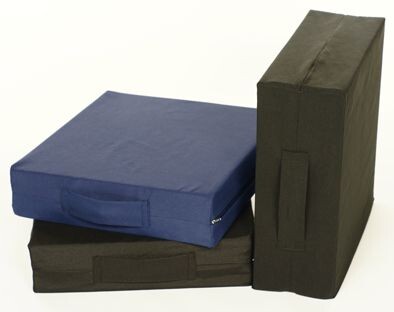 Sitzerhöhung / Sitzkissen - aus festem Verbundschaum, Höhe 15 cm, Farbe blau